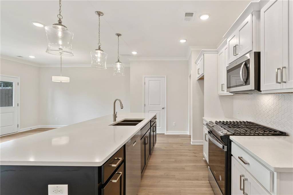 Acworth, GA 30102,113 Priestwood LN