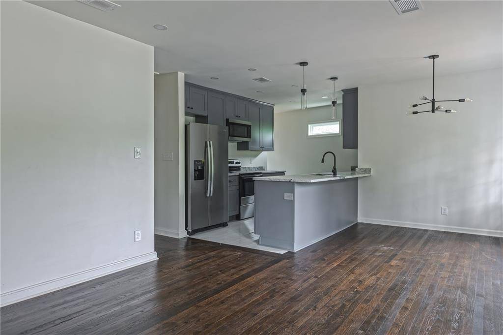 Atlanta, GA 30314,1080 Ollie CIR NW
