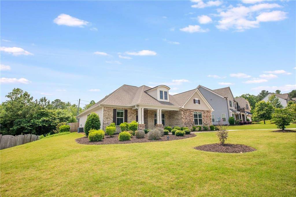Auburn, GA 30011,1374 Highland Wood CT