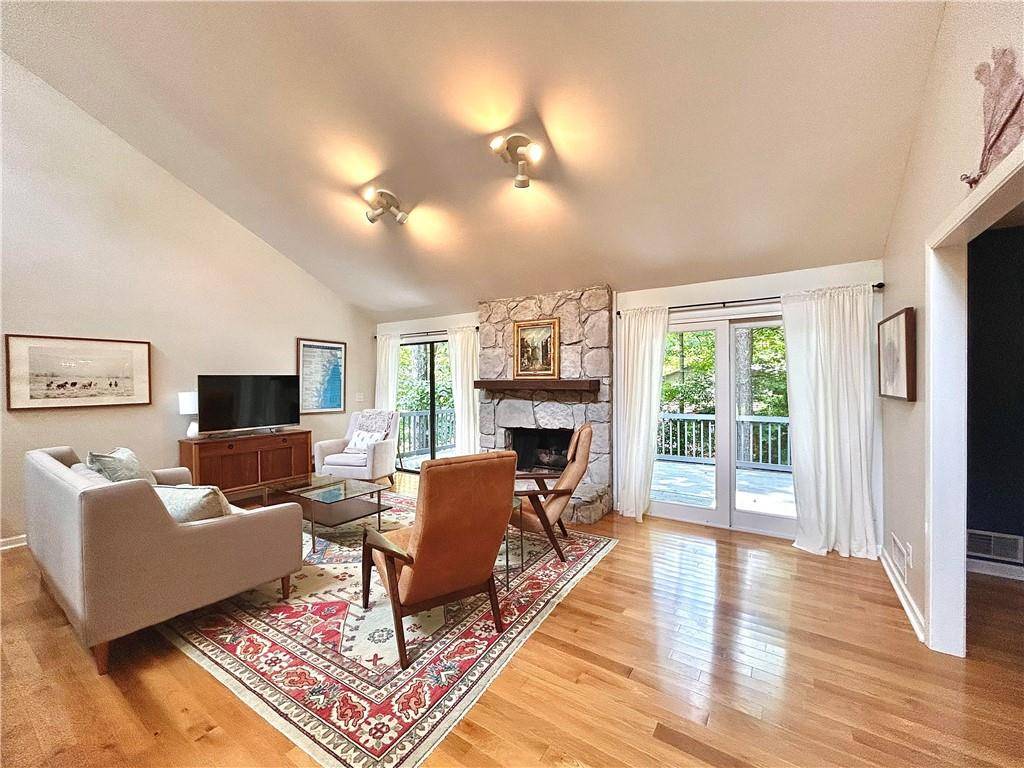 Roswell, GA 30076,2960 CEDAR KNOLL DR