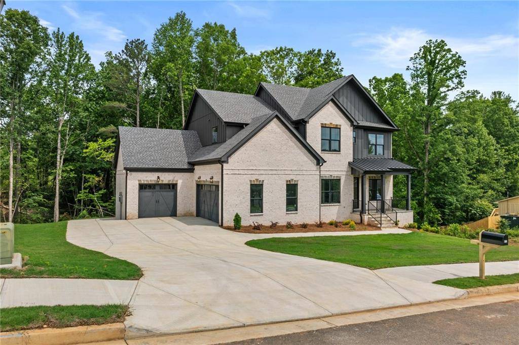 Buford, GA 30518,6132 Hutchins DR