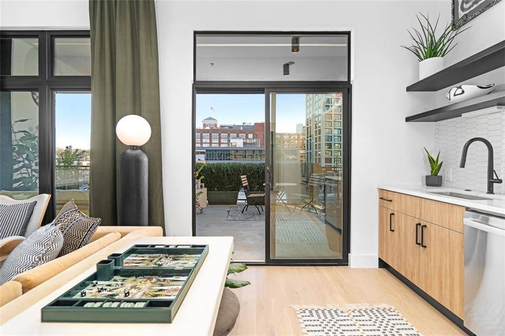 Atlanta, GA 30308,567 Ponce De Leon AVE NE #606