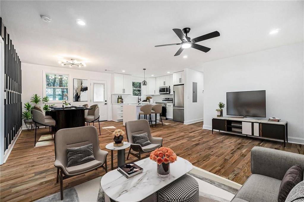 Atlanta, GA 30331,904 Fairburn PL NW