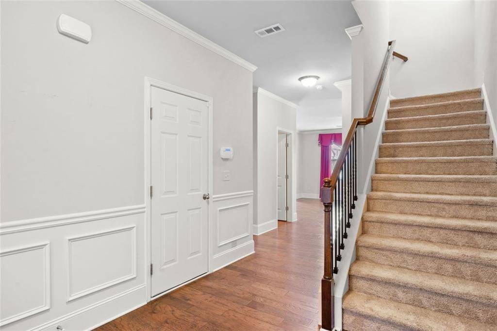 Flowery Branch, GA 30542,6535 Crosscreek LN