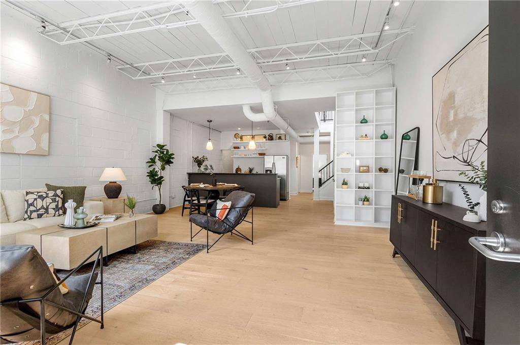Atlanta, GA 30307,820 Dekalb AVE NE #2