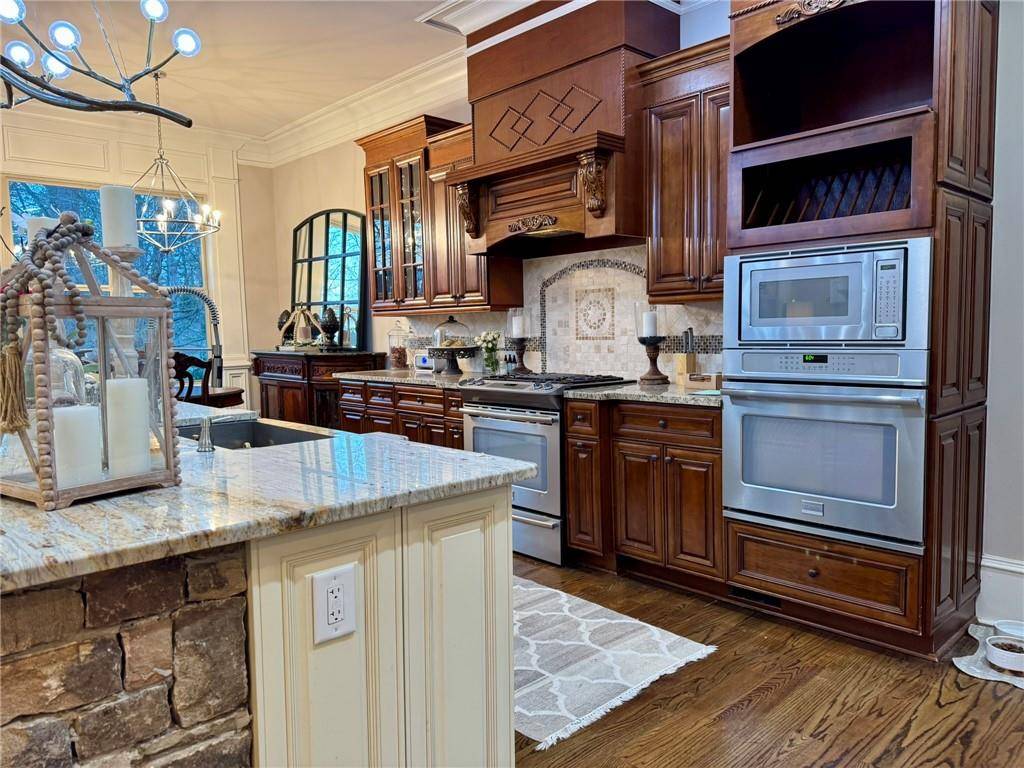 Johns Creek, GA 30022,802 JAMONT CIR