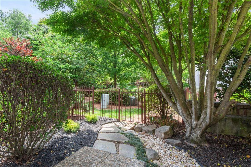 Brookhaven, GA 30319,1350 Fernwood CIR NE #1350