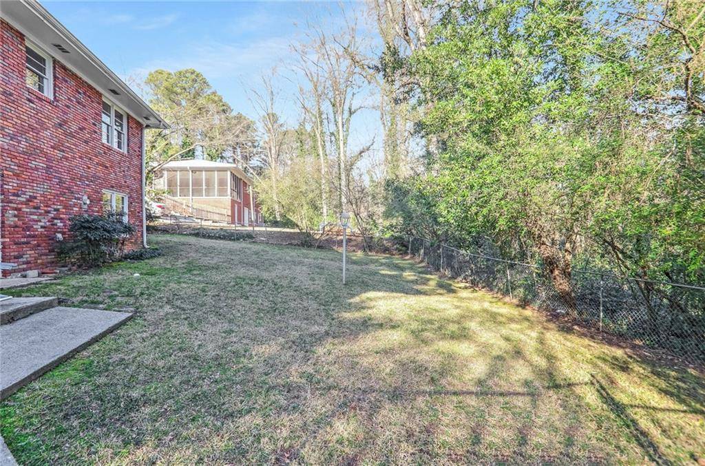 Atlanta, GA 30341,3073 Henderson Mill RD