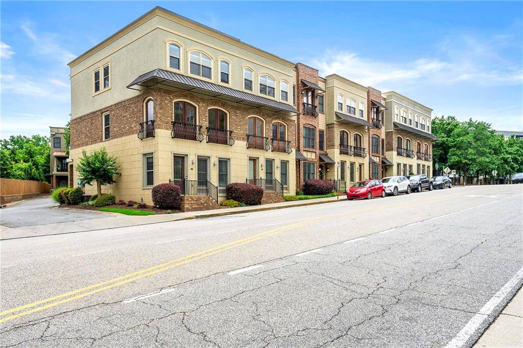 Atlanta, GA 30363,384 16th ST NW #1