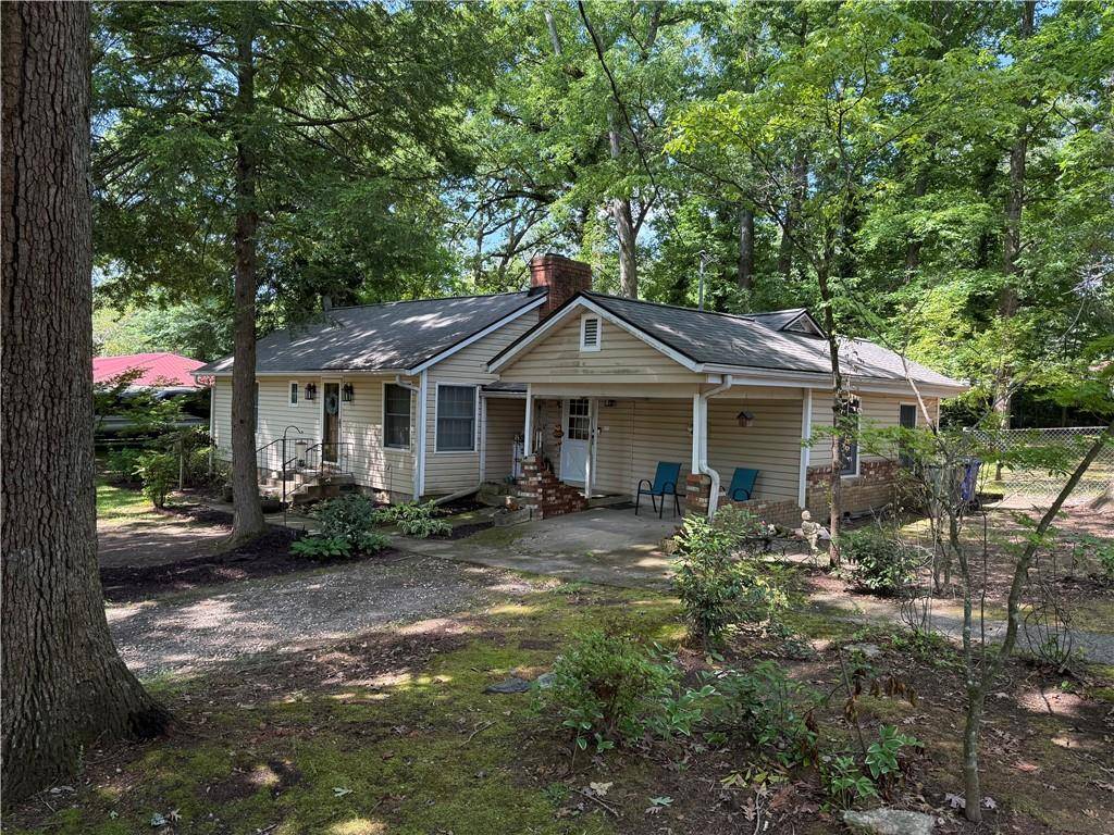 Conyers, GA 30012,1268 Woodland RD NE