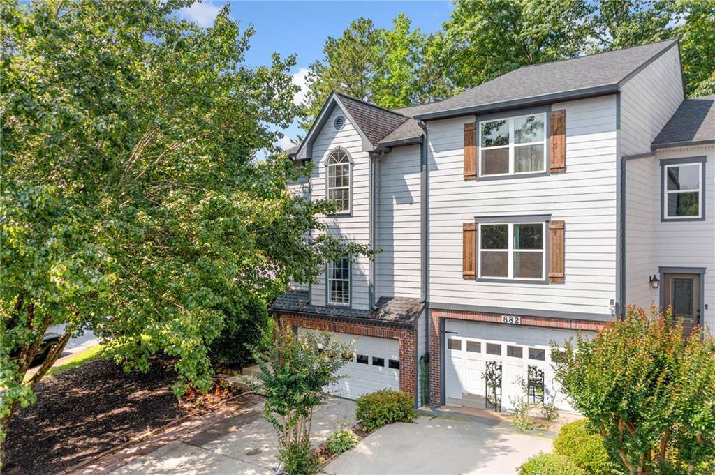 Marietta, GA 30062,884 Edgewater CIR