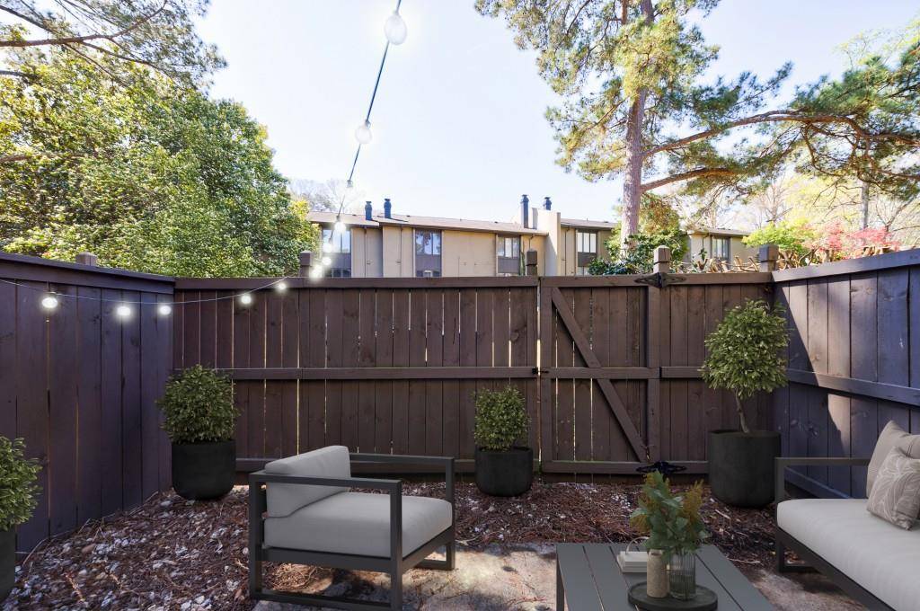 Atlanta, GA 30342,13 Ivy SQ NE