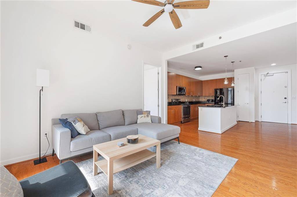 Atlanta, GA 30324,711 Cosmopolitan DR NE #300