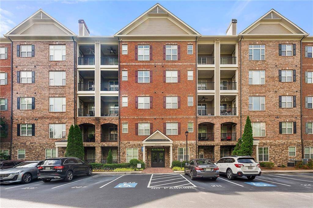 Atlanta, GA 30338,2300 Peachford RD #2404