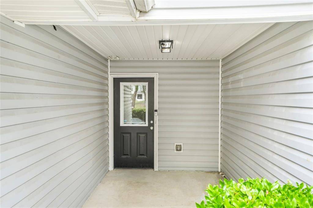 Mableton, GA 30126,6947 GALLANT CIR SE #10
