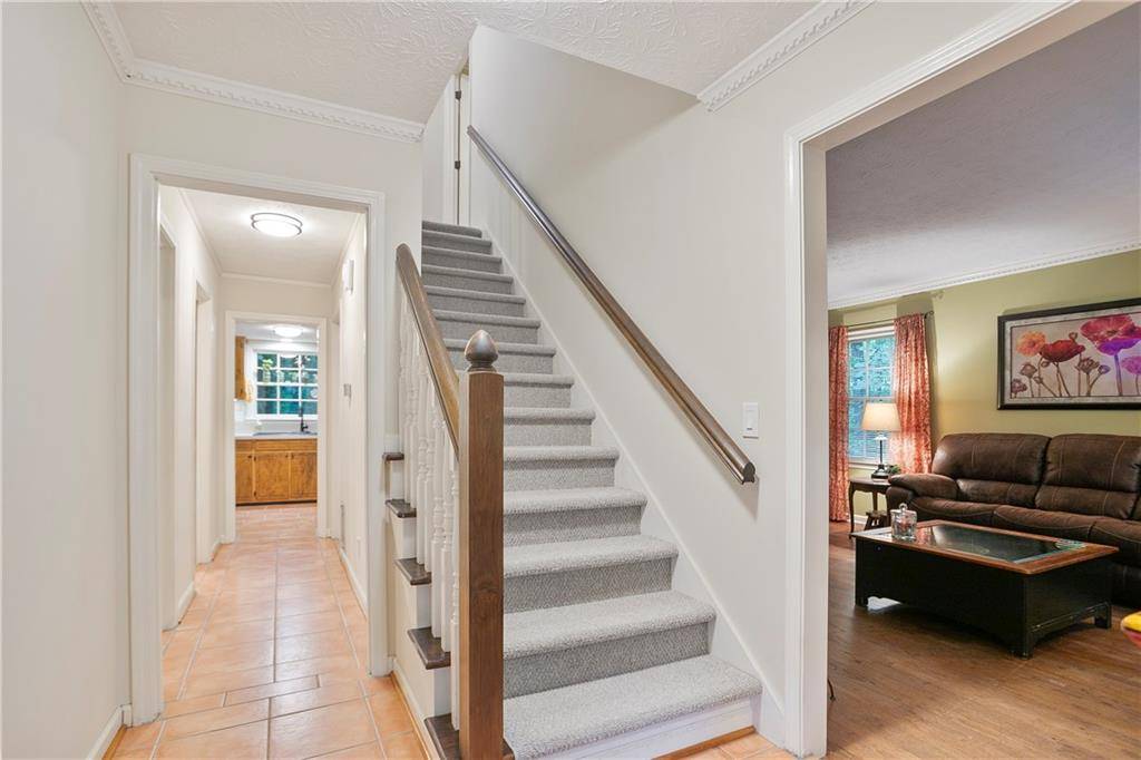 Roswell, GA 30075,3025 MOUNTAIN CREEK CT NE