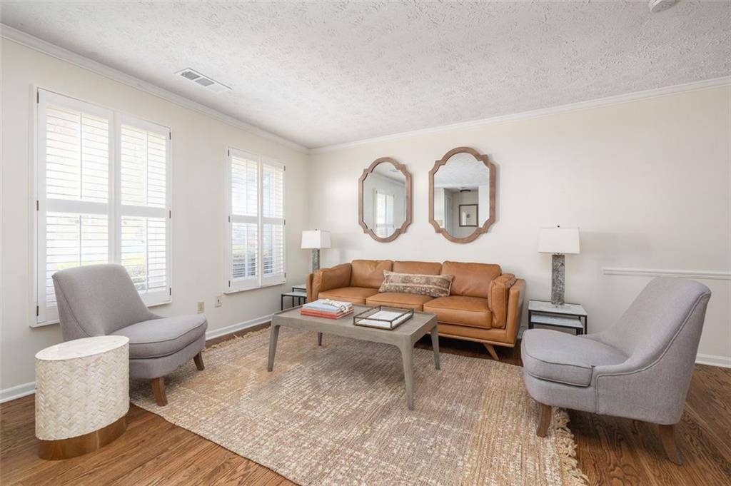 Decatur, GA 30033,834 HERITAGE SQ