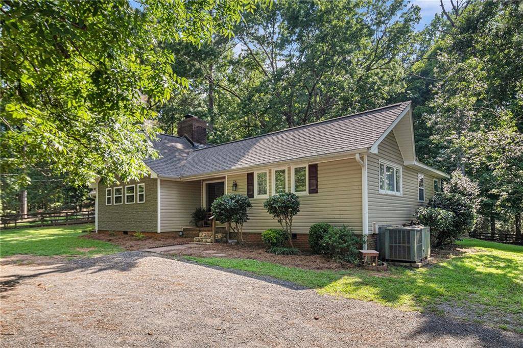 Molena, GA 30258,1281 Lawrence RD
