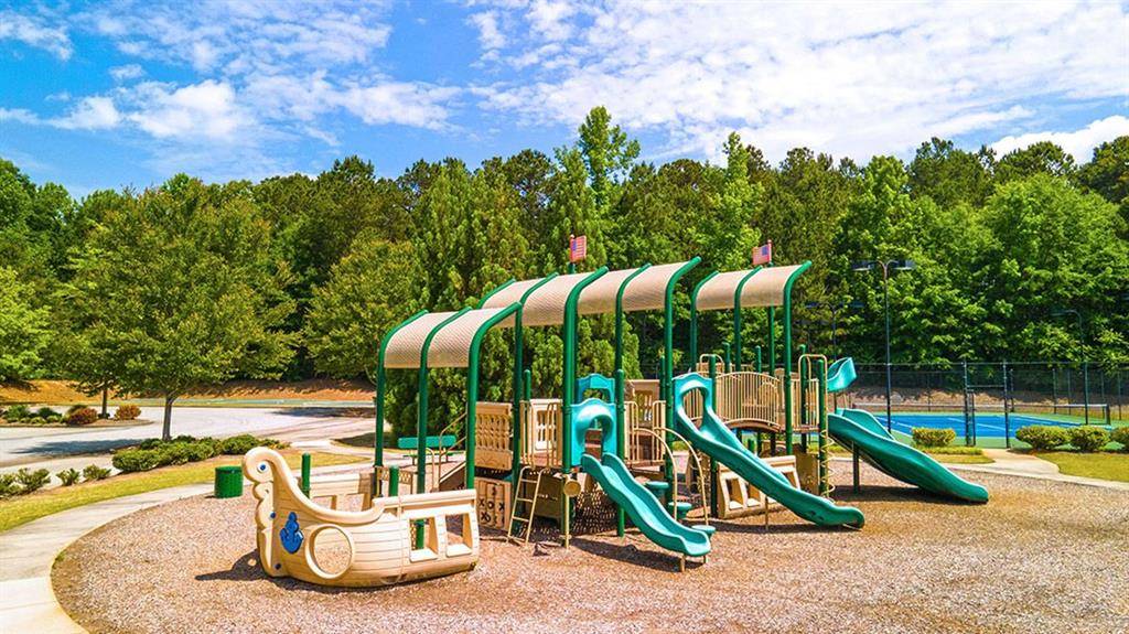 Senoia, GA 30276,250 Staffin DR