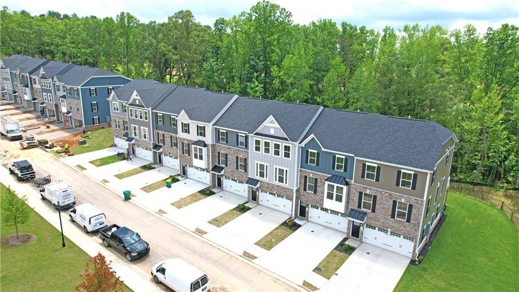 Sugar Hill, GA 30518,939 Woods Chapel RD