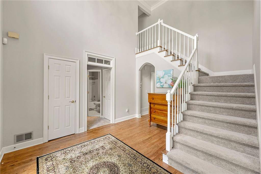 Woodstock, GA 30189,542 Fairway DR