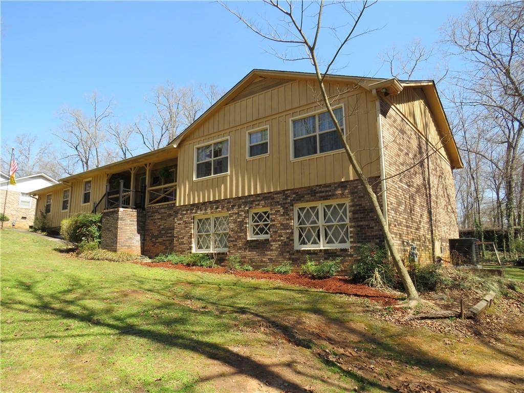 Cedartown, GA 30125,141 Cherokee CIR