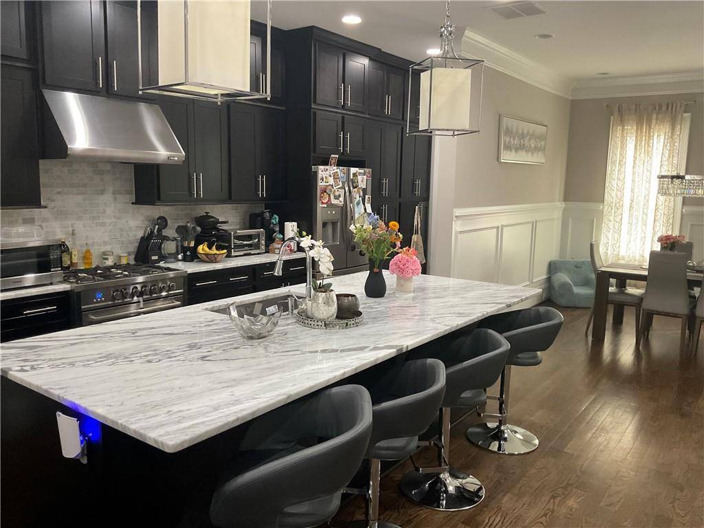 Atlanta, GA 30312,353 Brownstones CIR NE