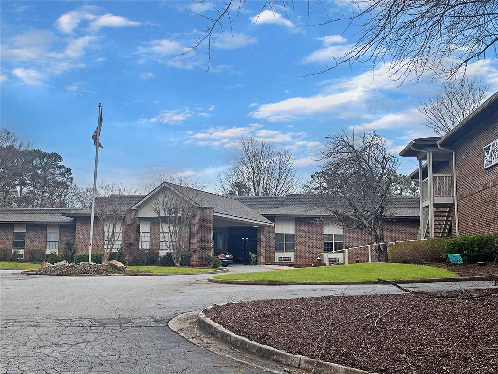 Sandy Springs, GA 30328,475 Mount Vernon HWY NE #C230