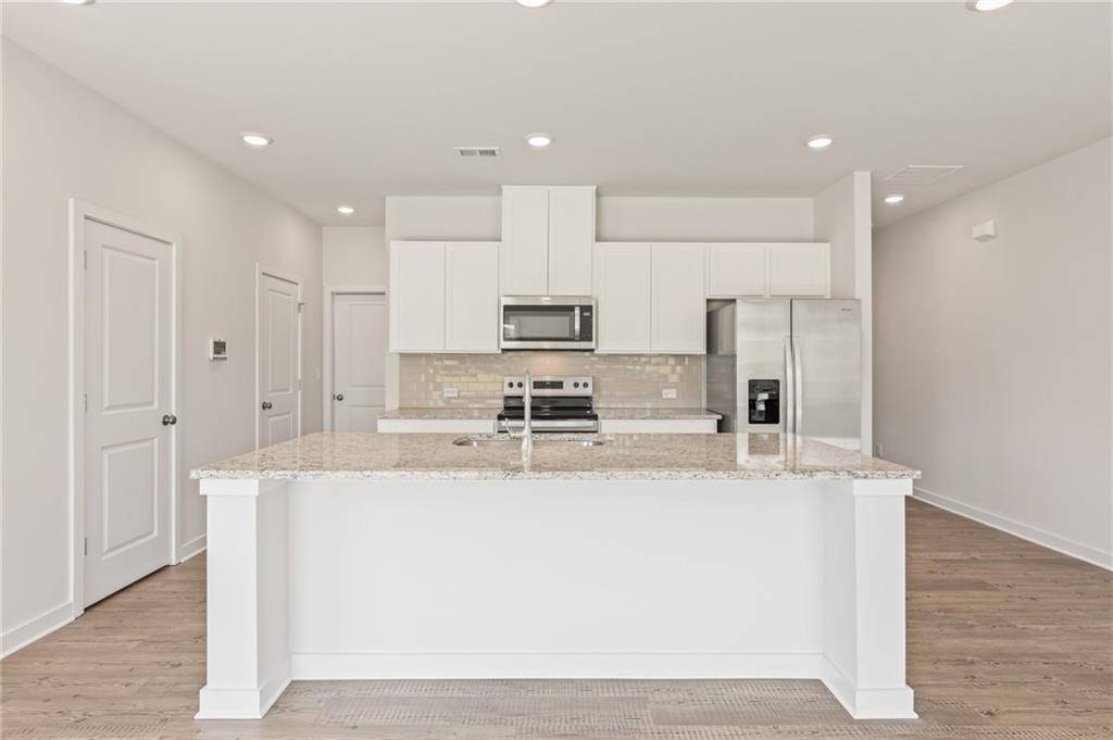 Gainesville, GA 30115,2853 Bullfrog LN #172