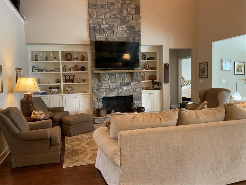 Cumming, GA 30040,1790 Nestledown DR