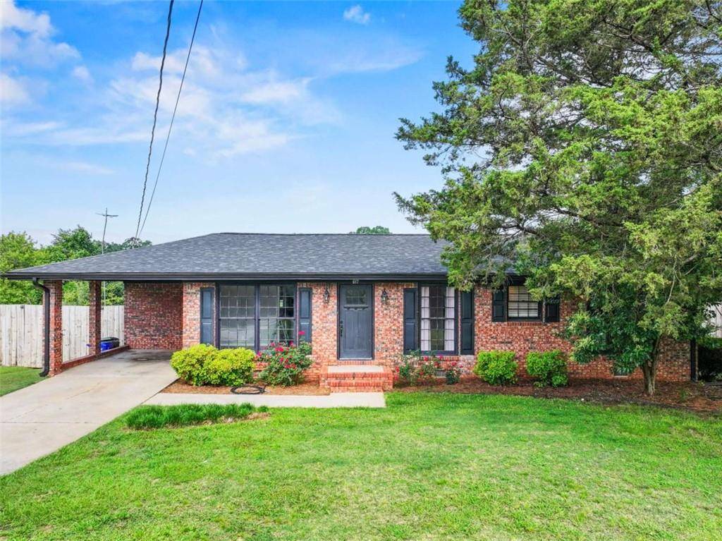 Monroe, GA 30656,617 Lakeview DR