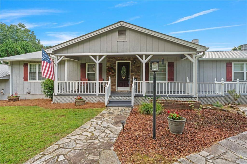 Fairmount, GA 30139,404 Davis RD W