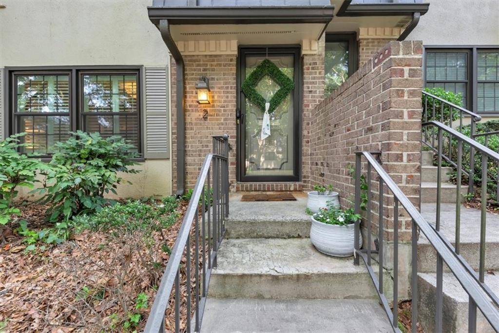 Atlanta, GA 30327,2 Arpege WAY NW