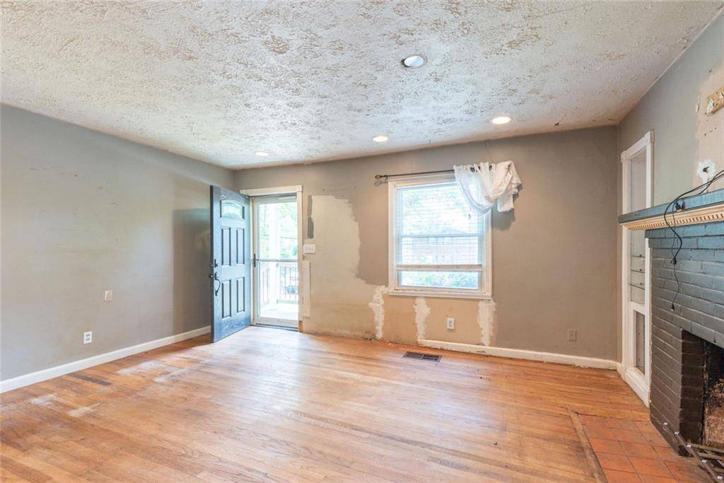 Atlanta, GA 30354,3261 N Fulton AVE