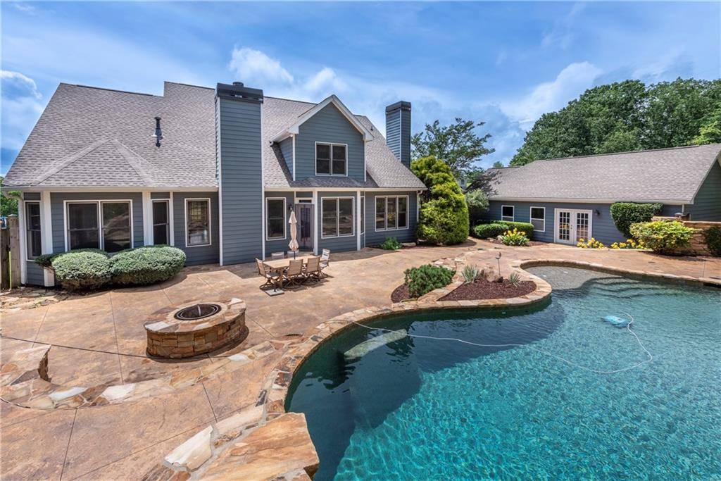 Ball Ground, GA 30107,105 Stonewood TRL