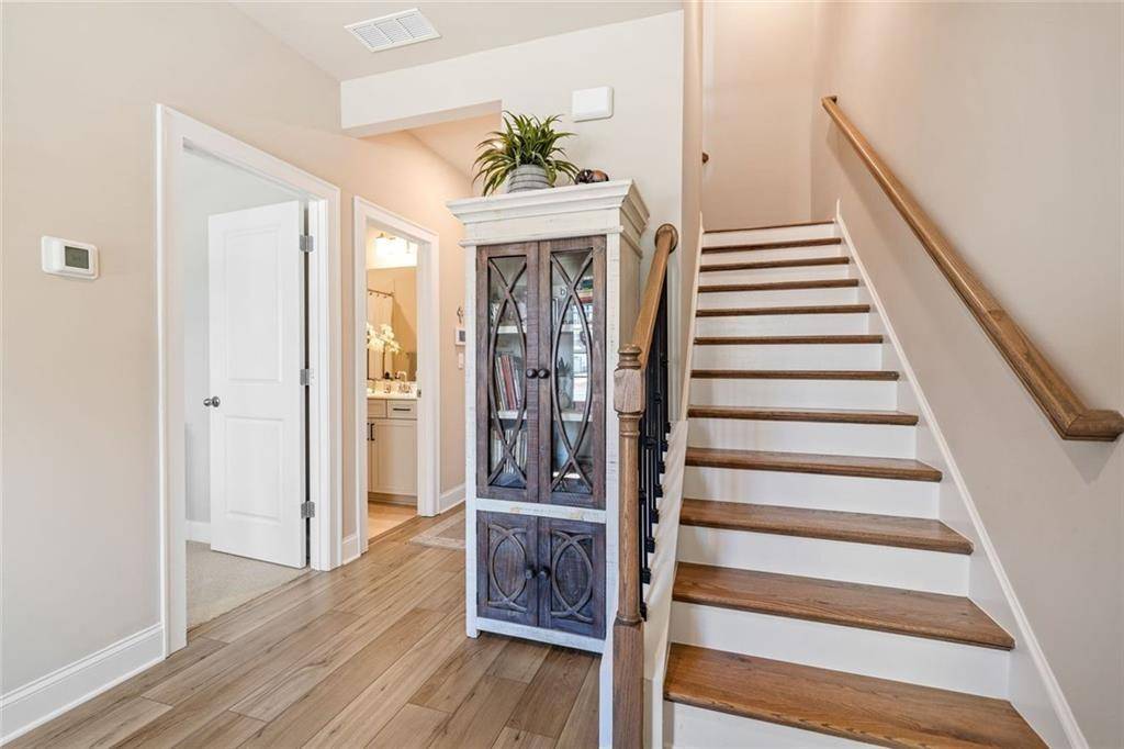 Woodstock, GA 30188,1052 Knoxboro LN