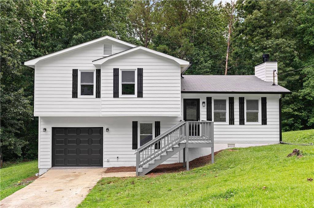 Newnan, GA 30263,195 Beverly Park CT