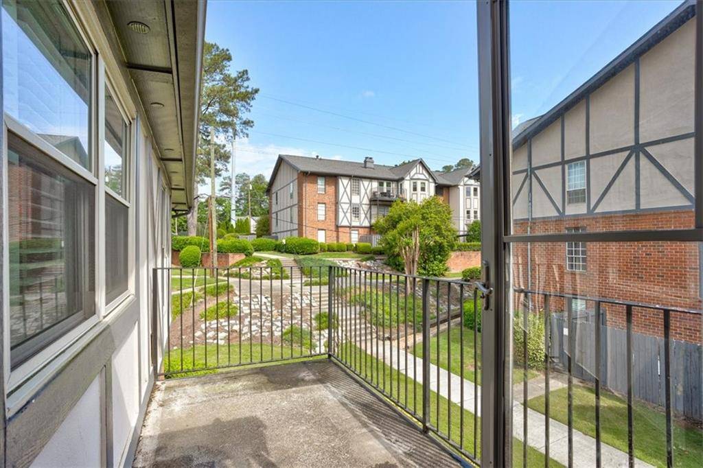 Sandy Springs, GA 30328,6851 Roswell RD #G20