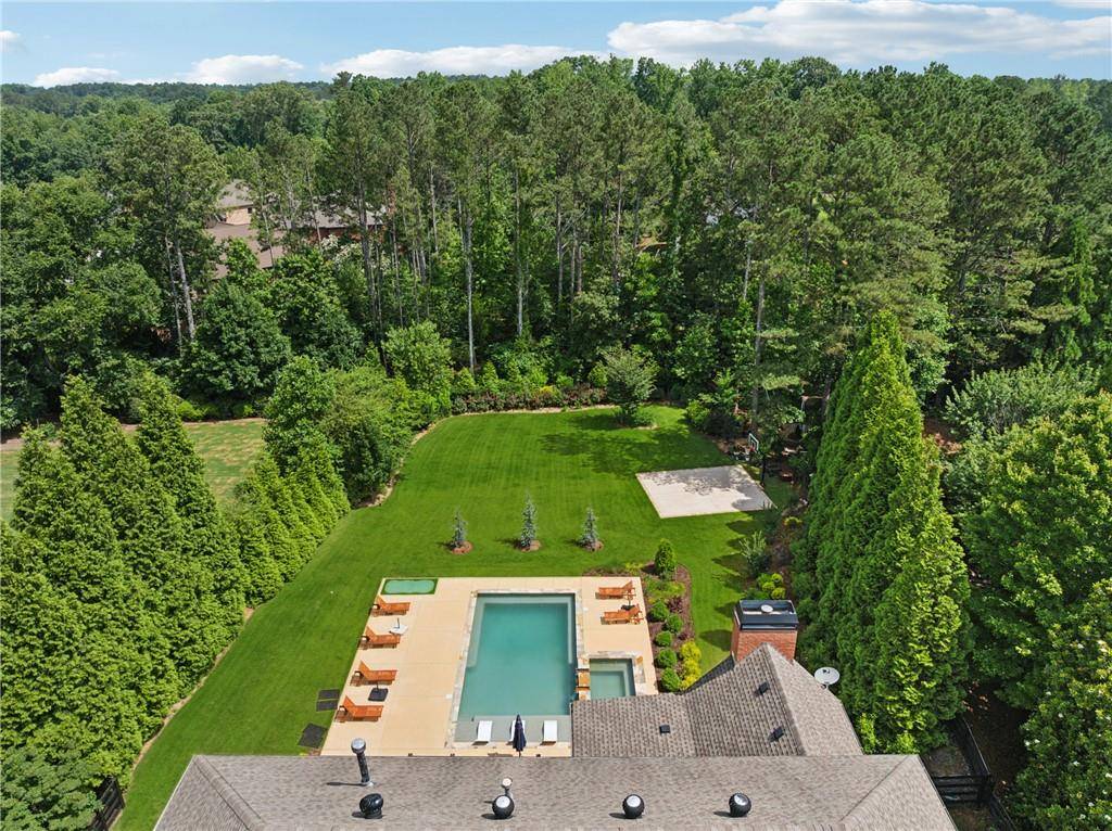 Milton, GA 30004,560 Arcaro DR