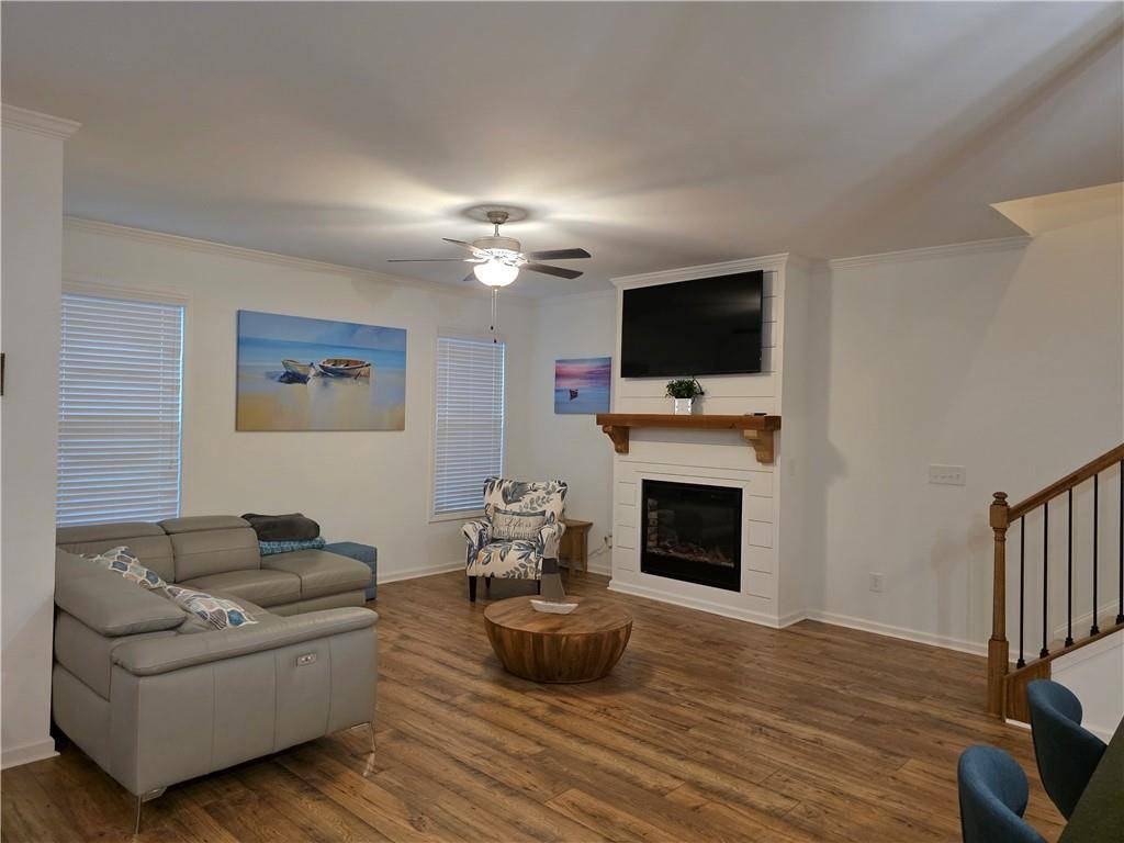 Flowery Branch, GA 30542,5531 Garens WAY