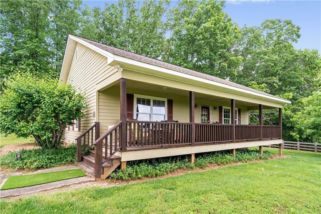 Clarkesville, GA 30523,1447 Travis Smith RD