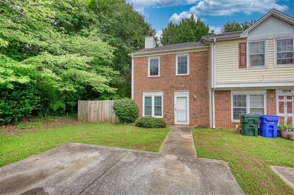 Conyers, GA 30013,1696 Hunting Creek Dr SE