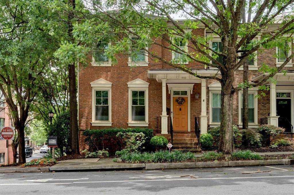 Atlanta, GA 30316,942 Glenwood AVE #Terrace level