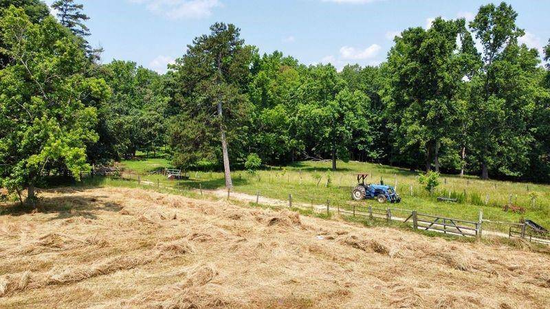 Lula, GA 30554,7286 County Line RD