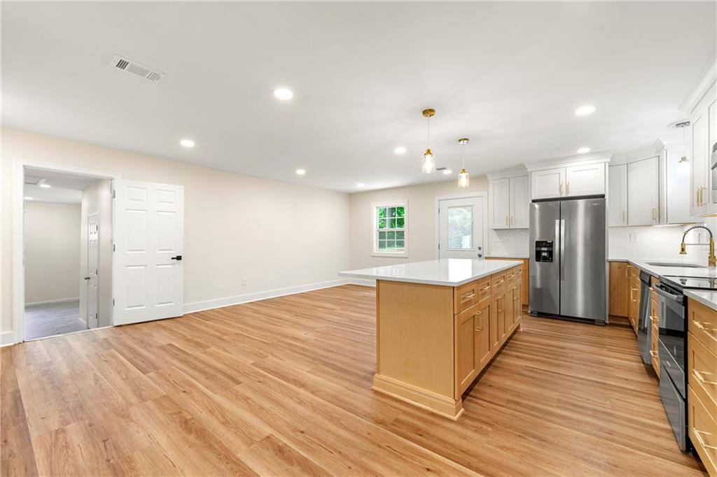 Marietta, GA 30060,381 Warner ST SE