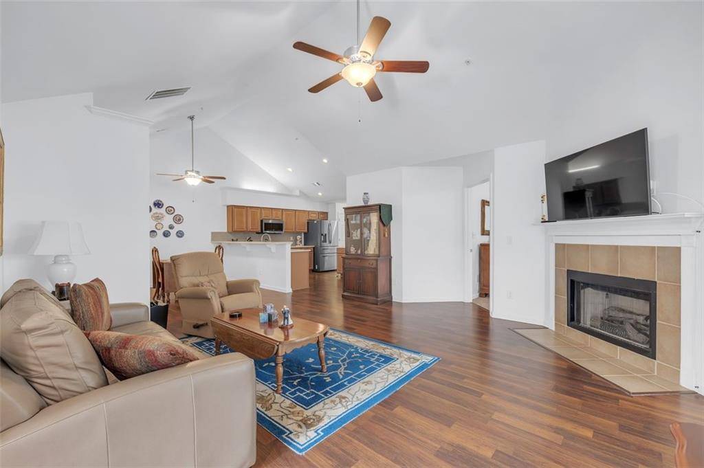 Conyers, GA 30094,1402 SILVER SUMMIT DR SE