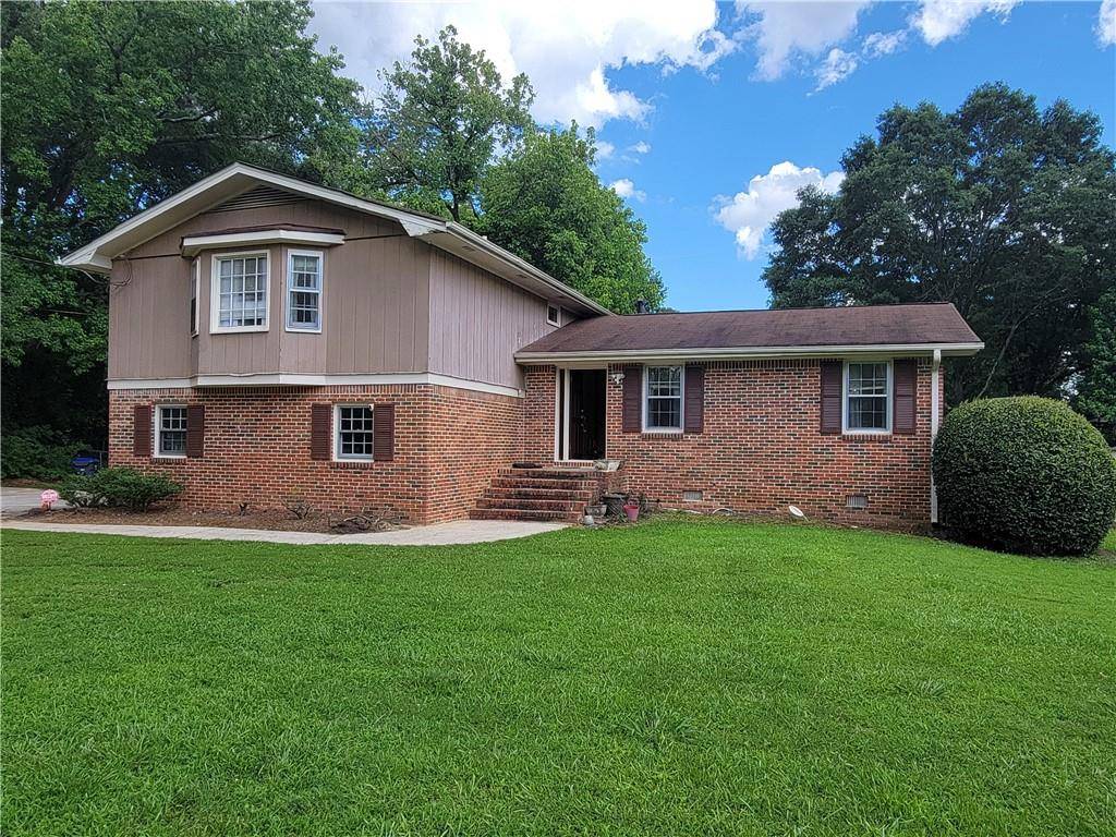 Lawrenceville, GA 30044,2206 Rhett CT