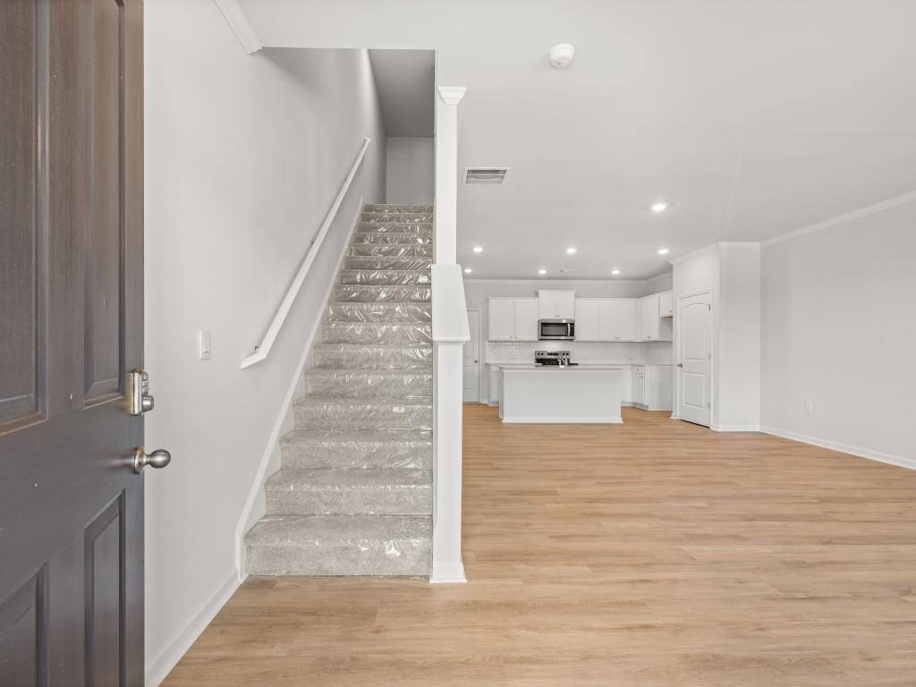 Flowery Branch, GA 30542,6729 Leigh ST