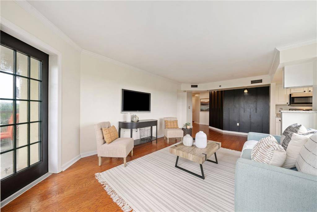 Sandy Springs, GA 30328,795 Hammond DR #808