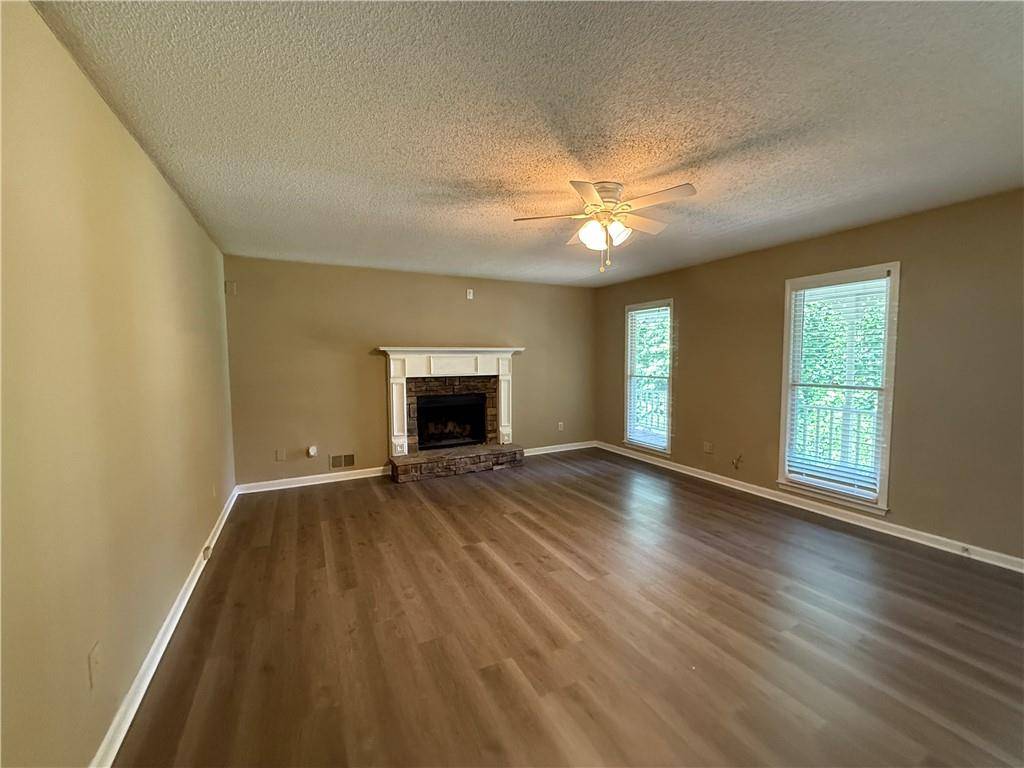 Dallas, GA 30132,116 Cumberland WAY